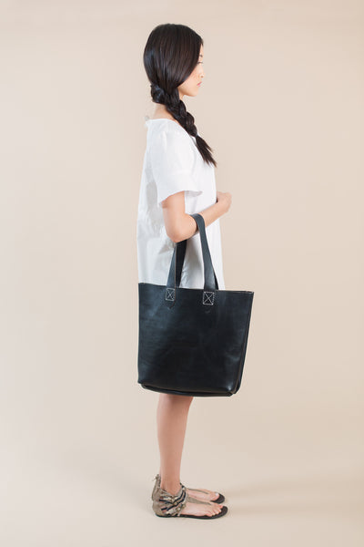 Large Tote — Black